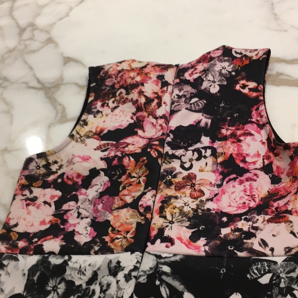 TOPSHOP CUTE DRESS 👗 flower pattern - Picture 3 of 4